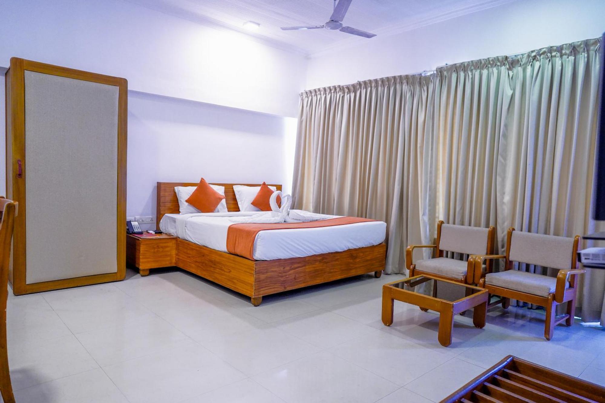 Casino Hotels Ltd Thrissur Eksteriør billede